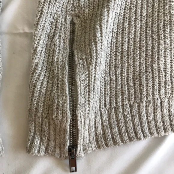 American eagle sweater - Picture 3 of 4